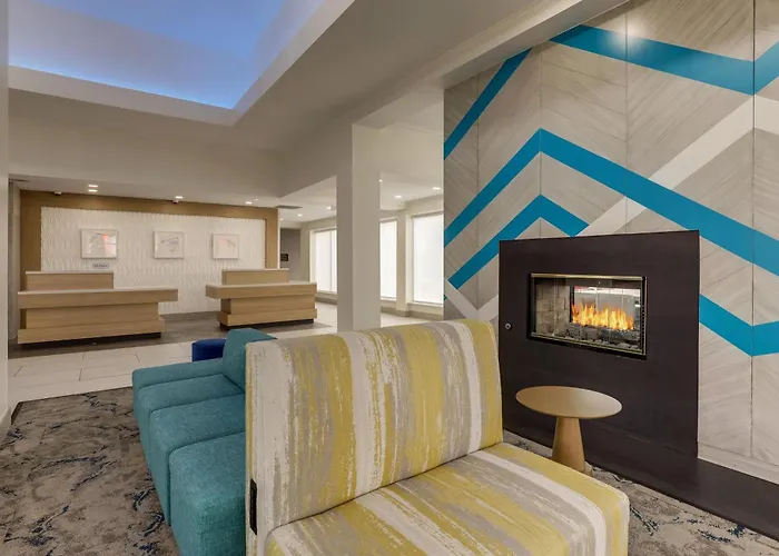 Hilton Garden Worth/fossil Creek Hotel