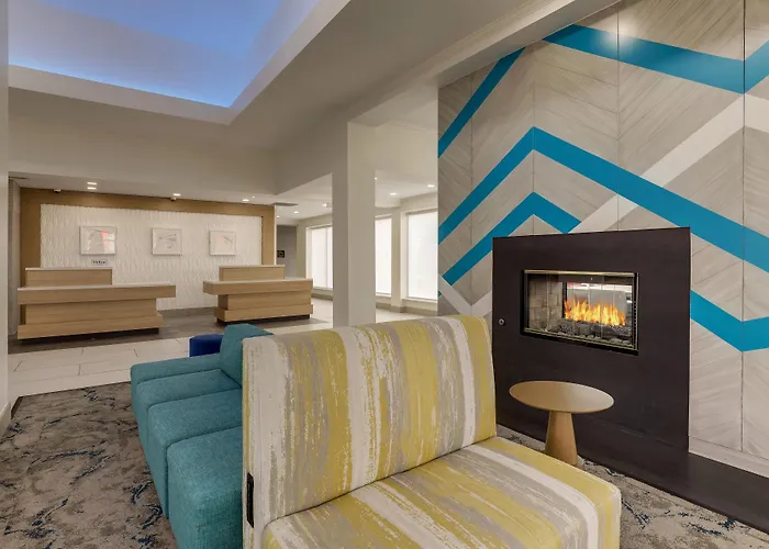 Hilton Garden Worth/fossil Creek